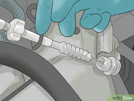 Immagine titolata Diagnose Car Smells Step 6