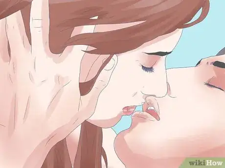 Immagine titolata Bite Someone's Lip Step 11