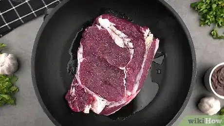 Immagine titolata Cook Medium Rare Steak Step 8