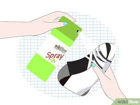 Immagine titolata Decorate Shoes Step 12