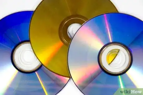 Immagine titolata Spot Fake DVDs Step 3Bullet2