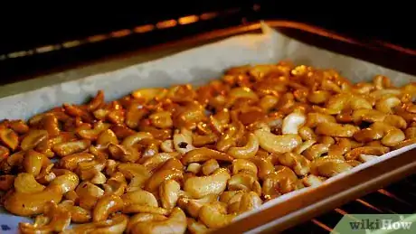 Immagine titolata Roast Cashews Step 5