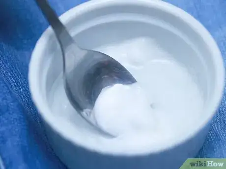 Immagine titolata Remove Ink Stains from Polyester Step 15