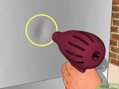 Immagine titolata Remove a Dent from a Stainless Steel Refrigerator Step 2