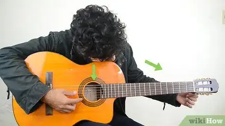 Immagine titolata Tune an Acoustic Guitar Step 11