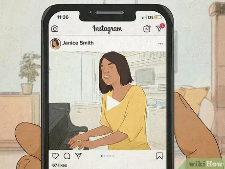 Immagine titolata Get a Guy to Notice You on Social Media Step 3