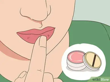 Immagine titolata Make Your Lips Look Plumper Without Makeup Step 5.jpeg