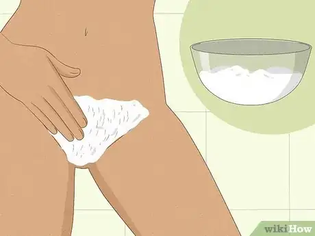 Immagine titolata Shave Your Bikini Area with Coconut Oil Step 8