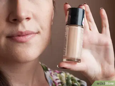 Immagine titolata Avoid Looking Inappropriate for the Office (for Women) Step 17