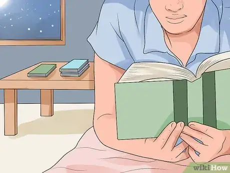 Immagine titolata Read a Book If You Don't Enjoy Reading Step 9