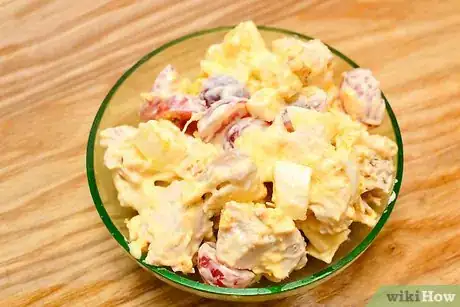 Immagine titolata Make an Easy Chicken Salad Step 15