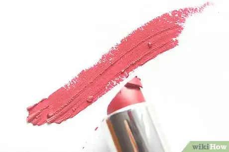 Immagine titolata Choose Makeup Lipstick 1