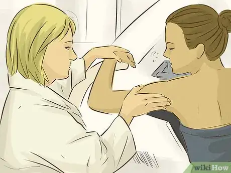 Immagine titolata Identify a Lump in a Breast Step 6