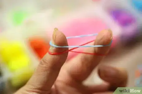 Immagine titolata Make a Rainbow Loom Bracelet Step 35