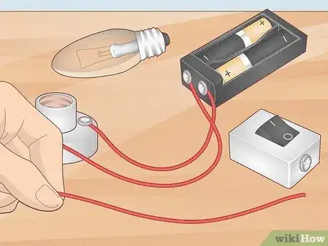 Immagine titolata Make a Simple Electrical Circuit Step 7