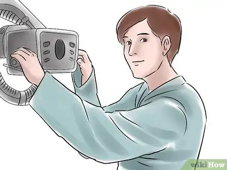 Immagine titolata Become a Radiology Technician Step 3