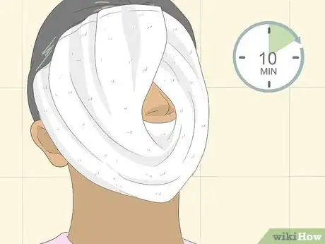 Immagine titolata Wash Your Face with Coconut Oil Step 5