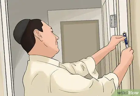 Immagine titolata Hang a Mezuzah Step 6