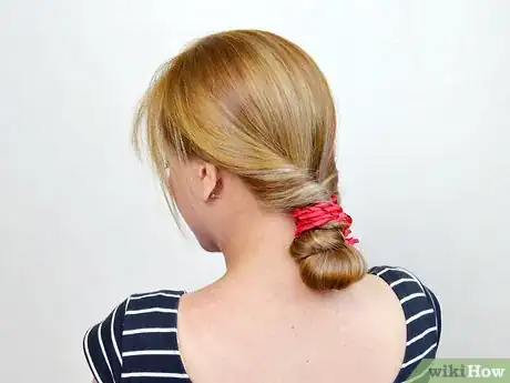 Immagine titolata Do Simple and Cute Hairstyles Step 7