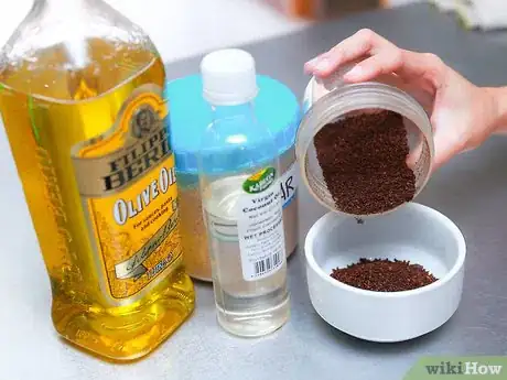Immagine titolata Do a Full Body Scrub Step 1