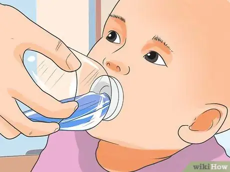 Immagine titolata Prevent Infant Dehydration Step 5