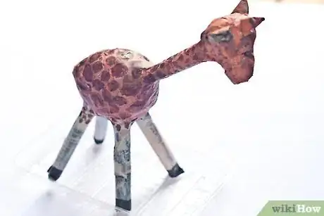 Immagine titolata Make a Papier Mache Giraffe Step 9