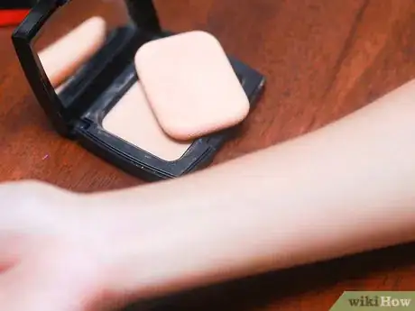 Immagine titolata Find the Best Foundation Color Shade for You Step 4