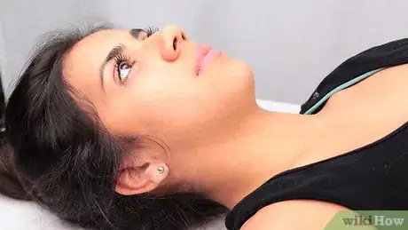 Immagine titolata Give a Neck Massage Step 16