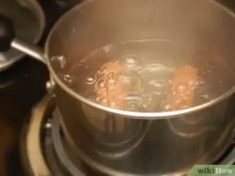 Immagine titolata Boil a Hot Dog Step 3