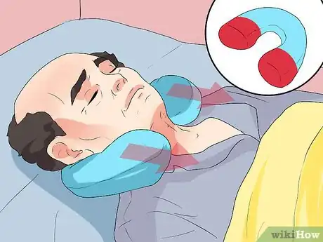 Immagine titolata Use a Neck Pillow Step 12