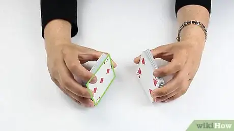 Immagine titolata Do Easy Card Tricks Step 29