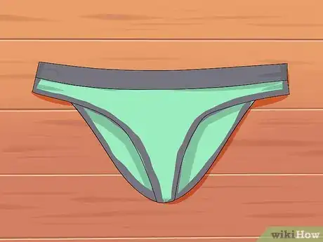 Immagine titolata Fold Underwear Step 5