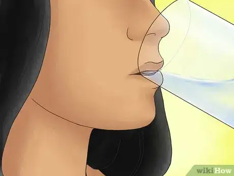 Immagine titolata Use a Sauna Safely Step 3