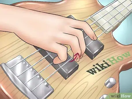 Immagine titolata Play Slap Bass Step 6