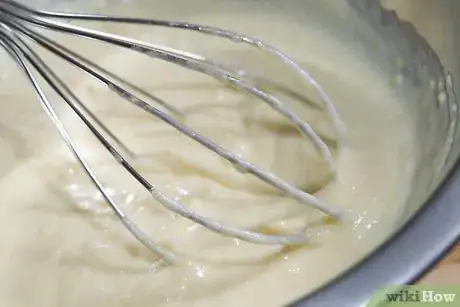 Immagine titolata Add Filling to a Cupcake Step 2