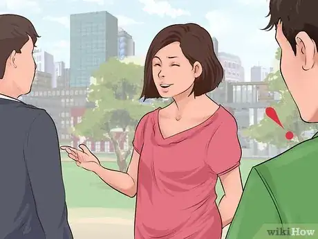 Immagine titolata Find out Whether a Girl Loves You or Is Just Being a Good Friend Step 5