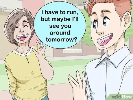 Immagine titolata Flirt with a Guy Step 14