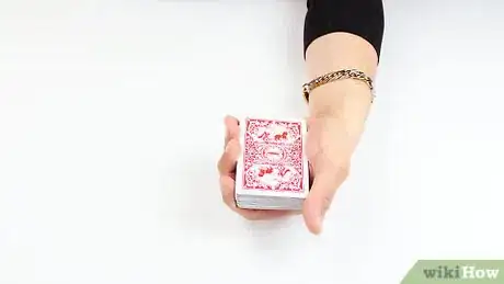 Immagine titolata Do Easy Card Tricks Step 19