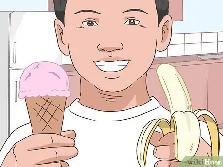 Immagine titolata Treat a Sore Throat After Throwing Up Step 4