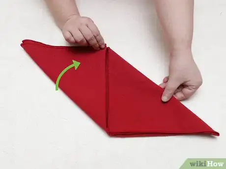 Immagine titolata Fold a Cloth Napkin Step 15