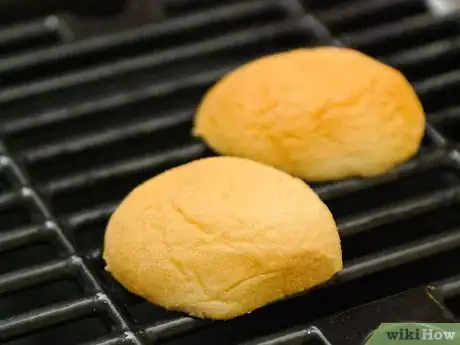 Immagine titolata Toast Buns Step 11