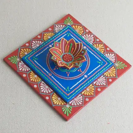 Immagine titolata Wooden Rangoli