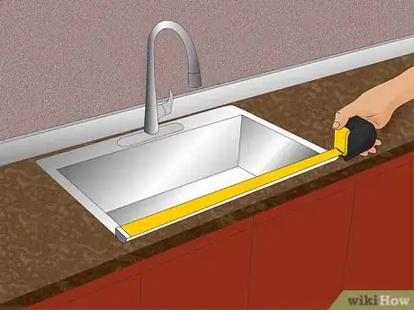 Immagine titolata Remove a Kitchen Sink Step 1