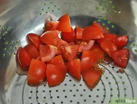 Immagine titolata Make a Wedge Salad Step 1