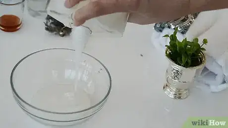 Immagine titolata Make Your Own Bubble Bath Step 2