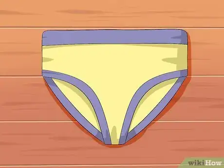 Immagine titolata Fold Underwear Step 9