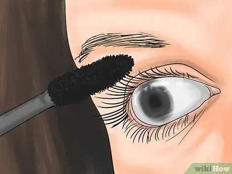 Immagine titolata Do a Simple Makeup Look for School Step 10