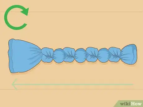 Immagine titolata Make Cat Toys out of Common Household Items Step 17