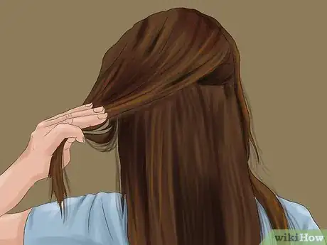 Immagine titolata Apply Hair Extensions Step 18
