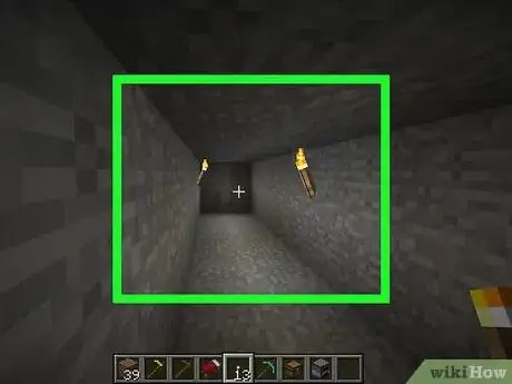 Immagine titolata Find and Mine Diamonds Fast on Minecraft Step 4